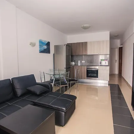 In First Line Apartment Playa Paraiso (Tenerife)