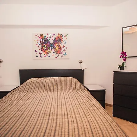 In First Line Appartement *