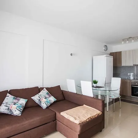 In First Line Appartement *