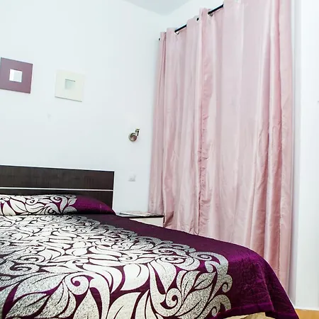 In First Line Appartement *